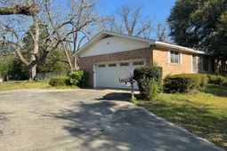 1757 Saint Matthews Road photo 4