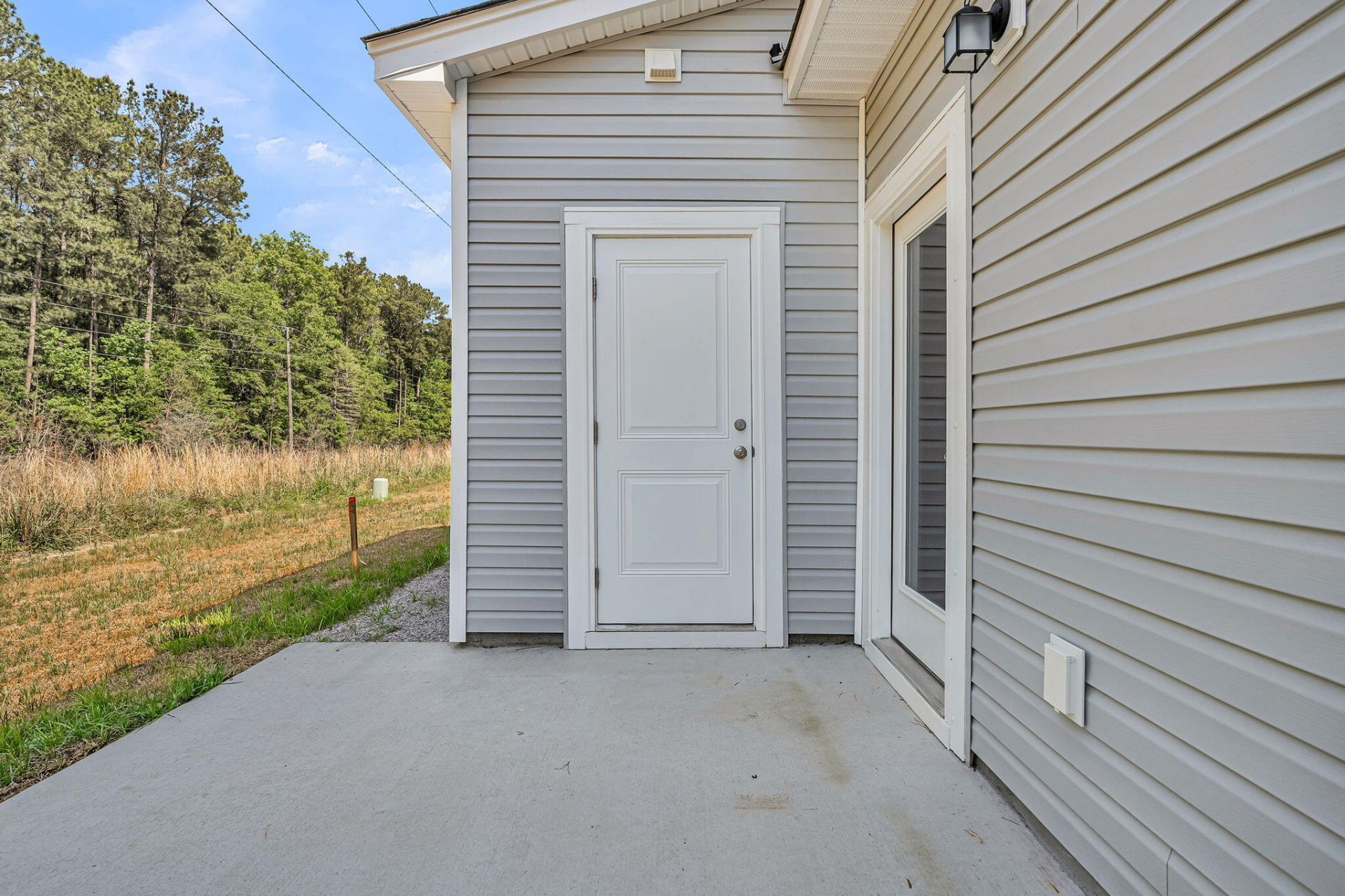 239 Harding Lane Photo 4