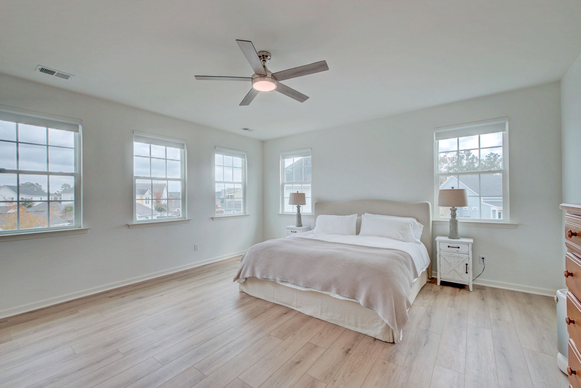 648 Water Lily Trail Photo 15