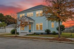 648 Water Lily Trail photo 4