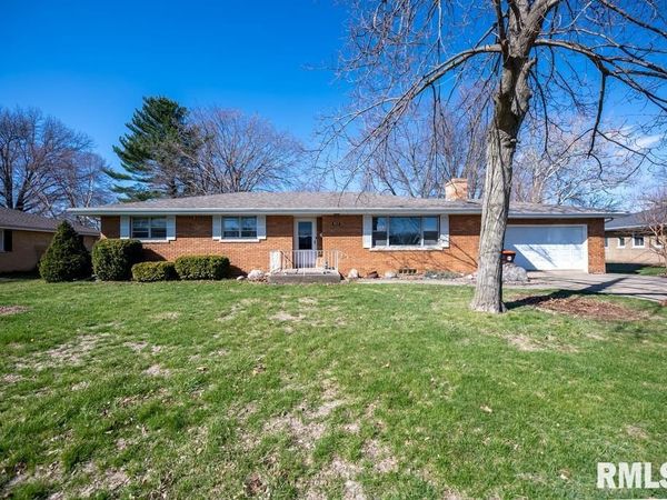 917 E EMERSON Street, Morton, IL 61550