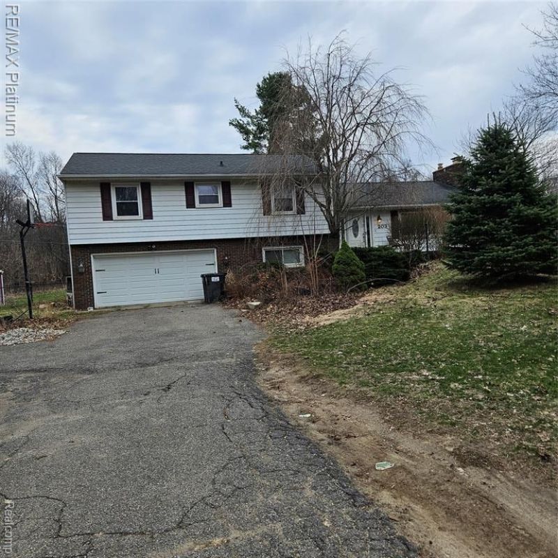 203 S. Burkhart Rd. S Burkhart Road, Marion Township, MI 48843 Main Photo