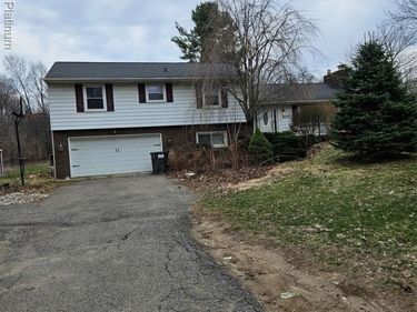 203 S. Burkhart Rd. S Burkhart Road, Marion Twp, MI 48843