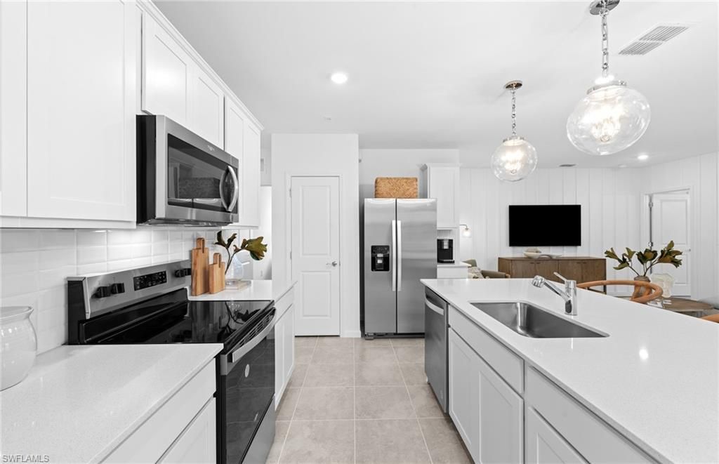 1214 Caloosa Cove Dr , Labelle, FL 33935 Photo