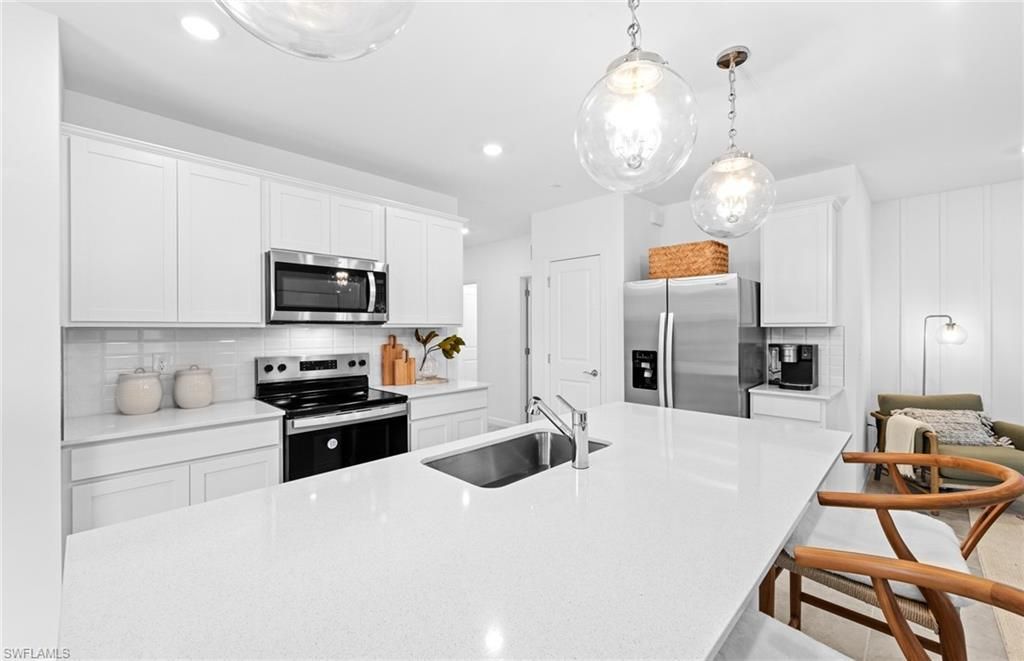 1214 Caloosa Cove Dr , Labelle, FL 33935 Photo