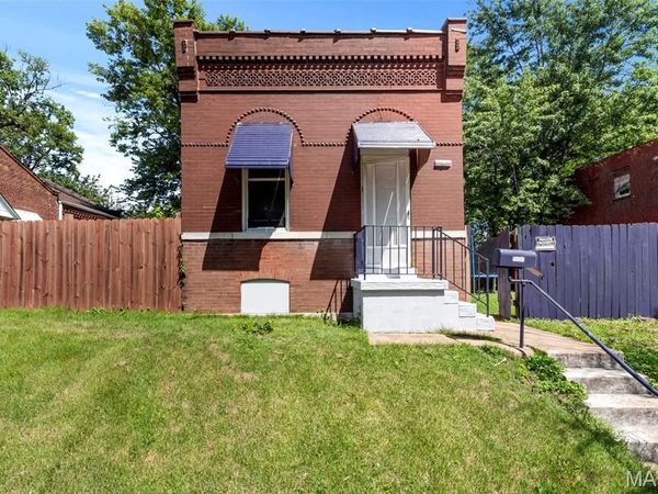 4434 compton , St Louis, MO 63111