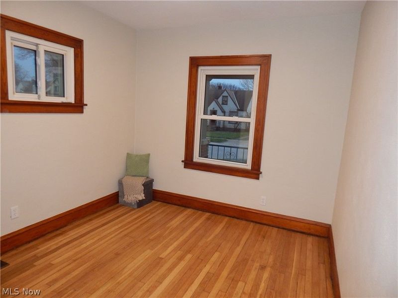 1718 Cook Avenue , Cleveland, OH 44109 Photo 12