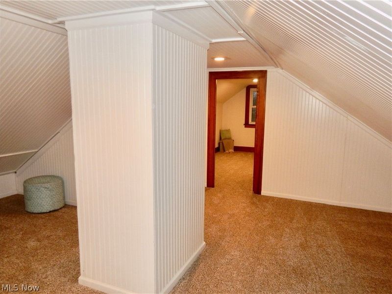 1718 Cook Avenue , Cleveland, OH 44109 Photo 15