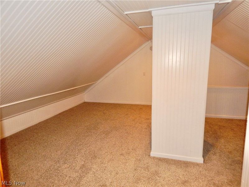 1718 Cook Avenue , Cleveland, OH 44109 Photo 16