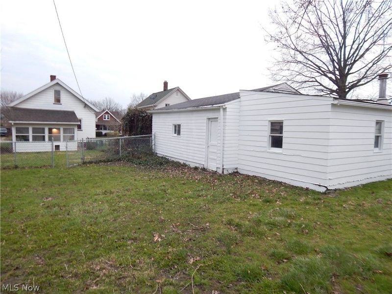 1718 Cook Avenue , Cleveland, OH 44109 Photo 27