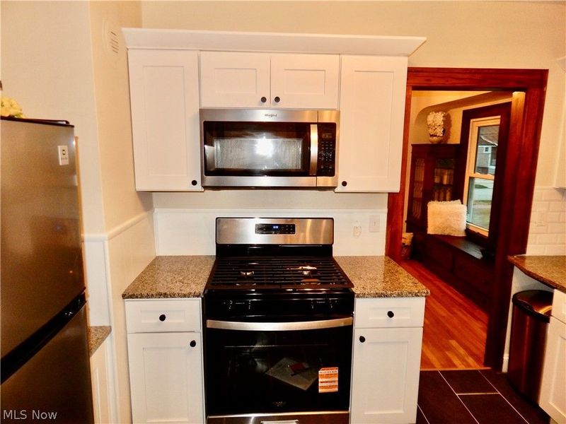 1718 Cook Avenue , Cleveland, OH 44109 Photo 9