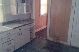 269 S Maple Avenue photo 4