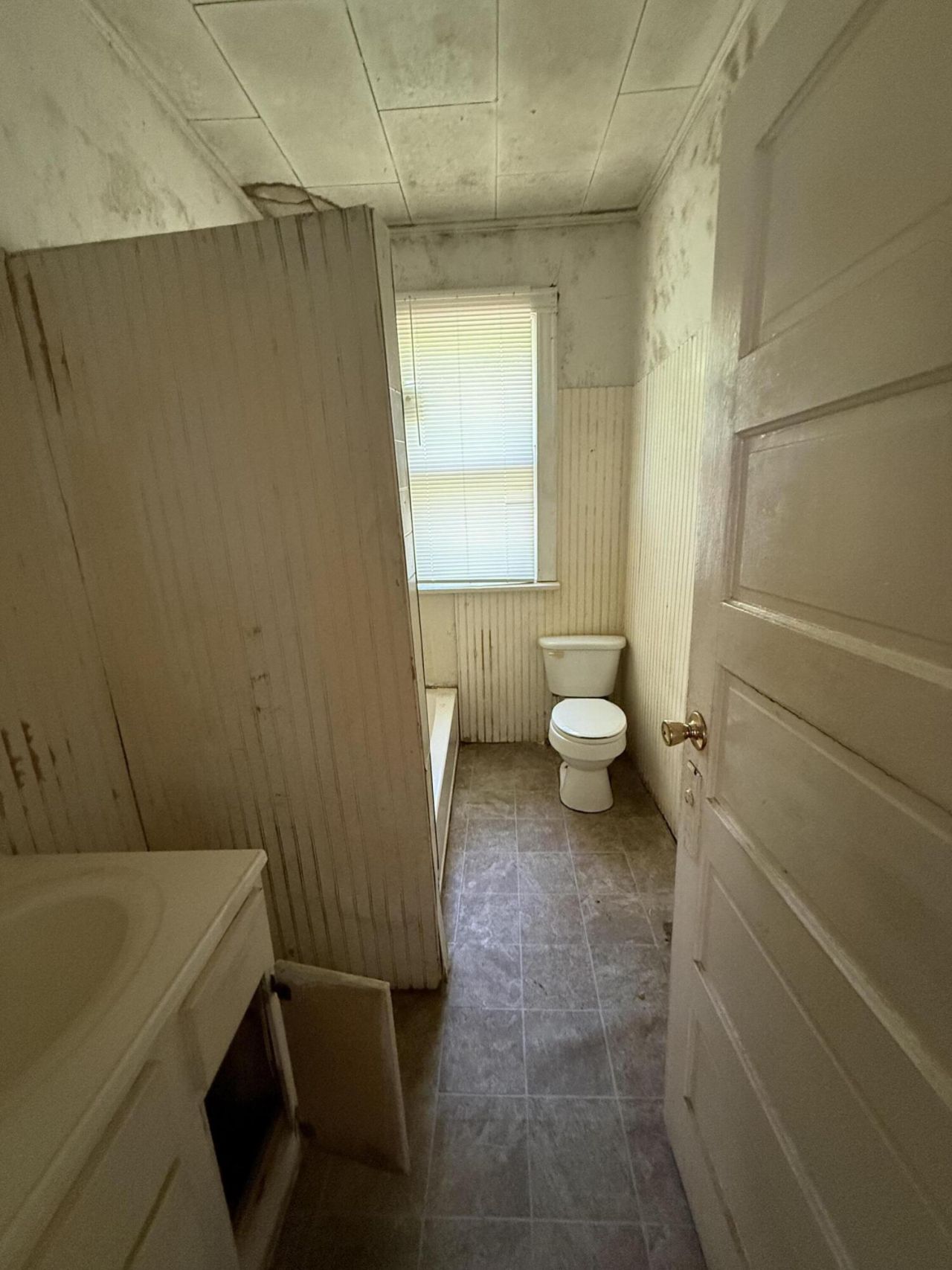 269 S Maple Avenue Photo 7