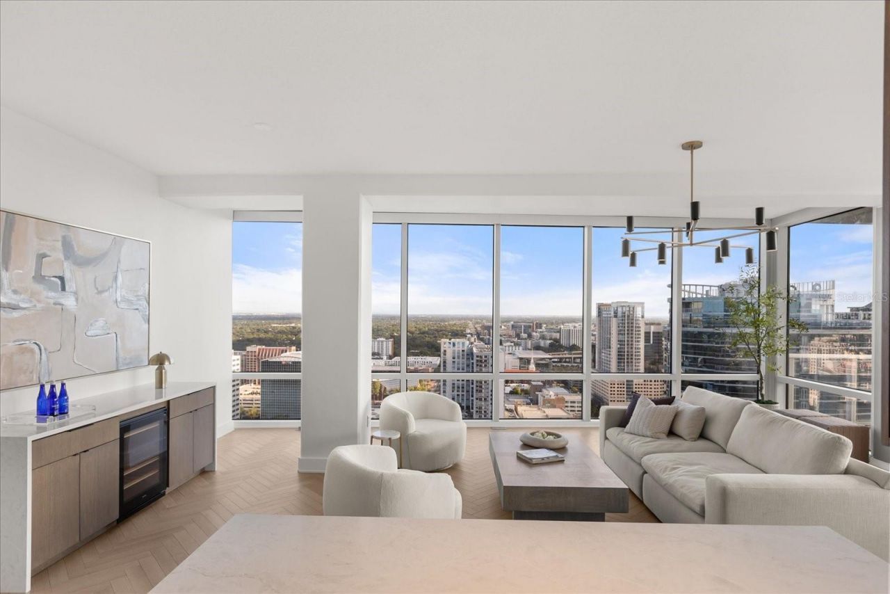 150 E Robinson Street, Unit 30C-2, Orlando, FL 32801 Photo