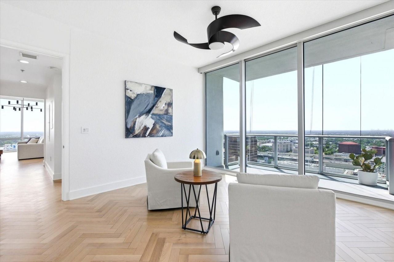 150 E Robinson Street, Unit 30C-2, Orlando, FL 32801 Photo