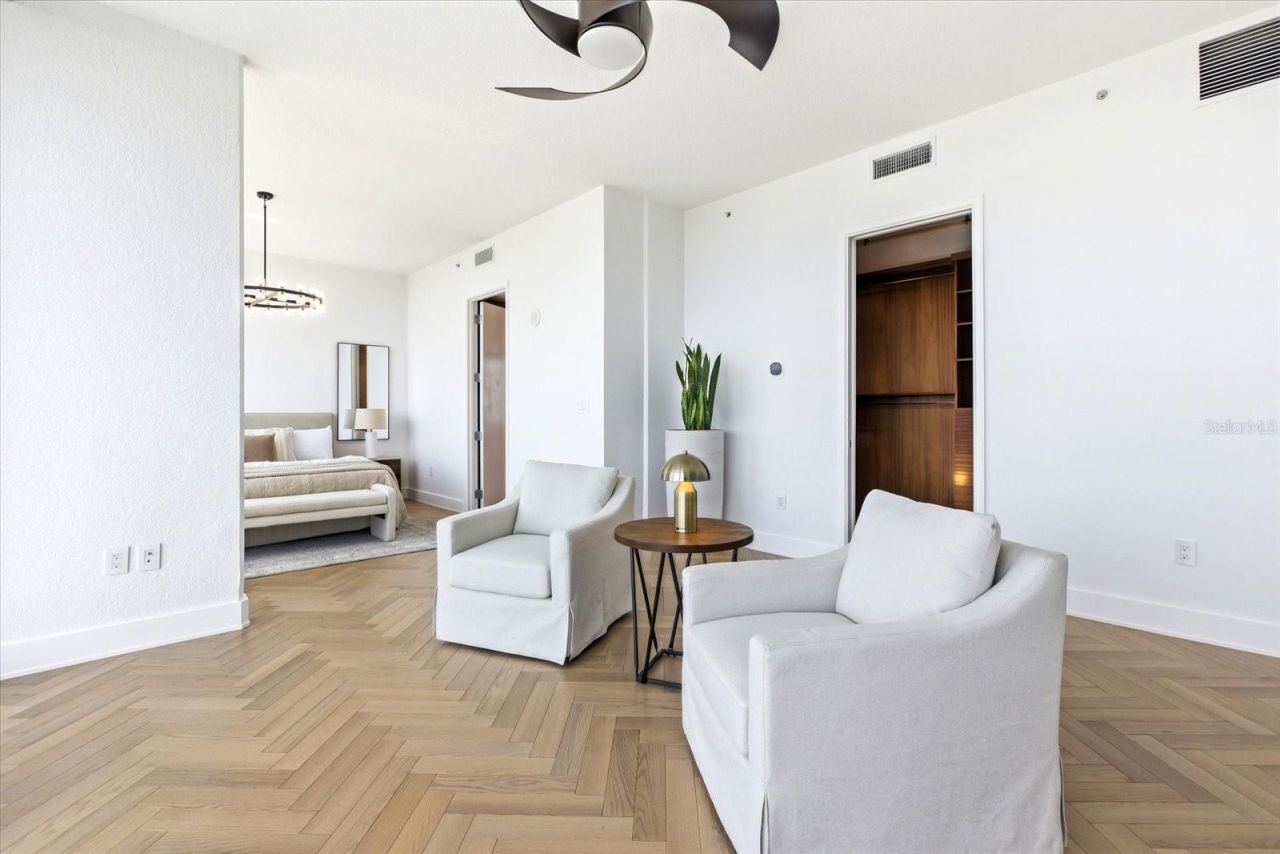 150 E Robinson Street, Unit 30C, Orlando, FL 32801 Photo