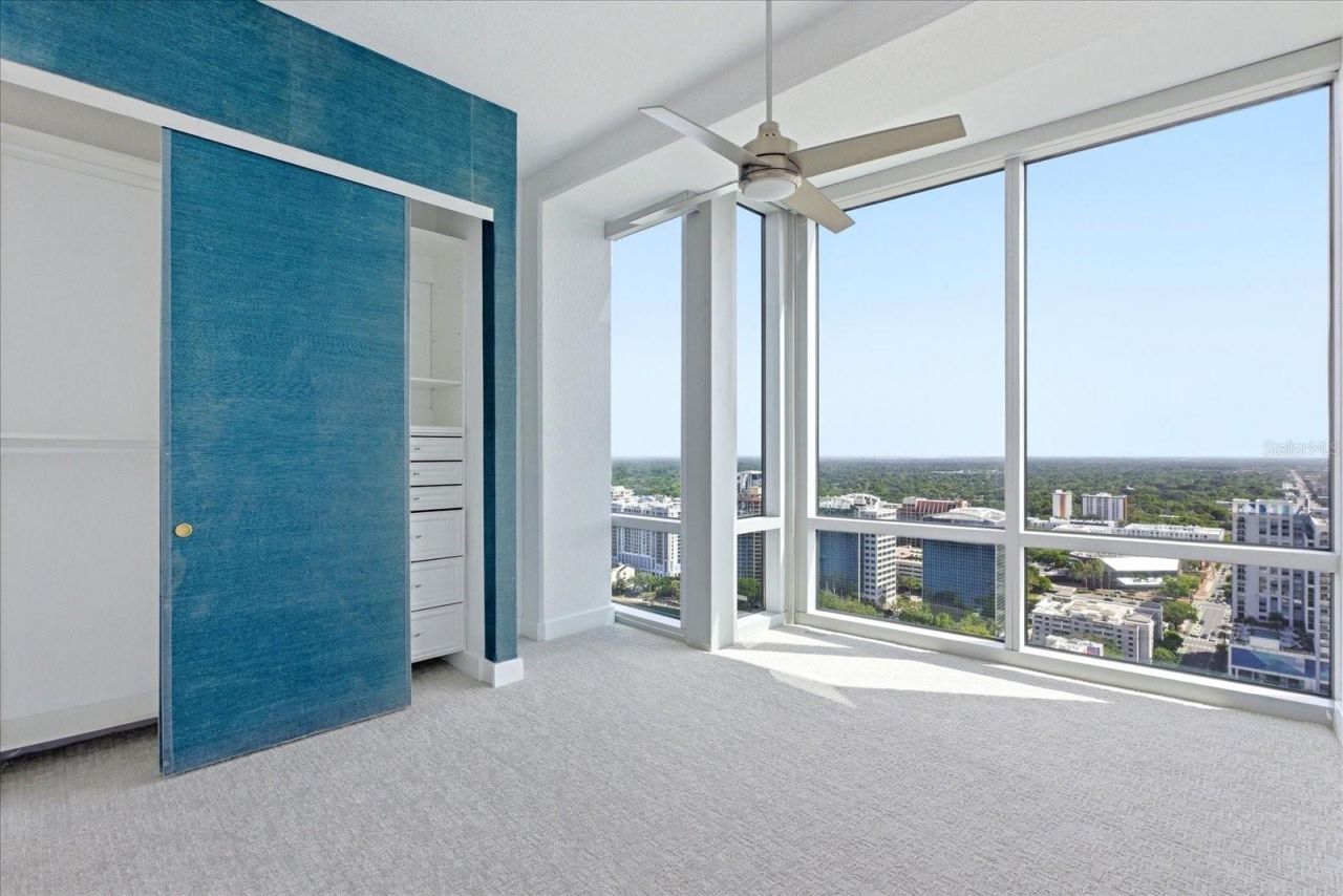 150 E Robinson Street, Unit 30C-2, Orlando, FL 32801 Photo