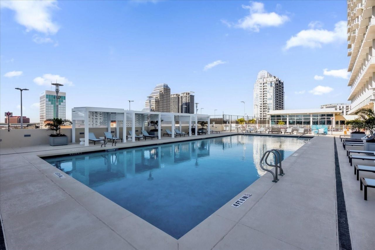 150 E Robinson Street, Unit 30C-2, Orlando, FL 32801 Photo