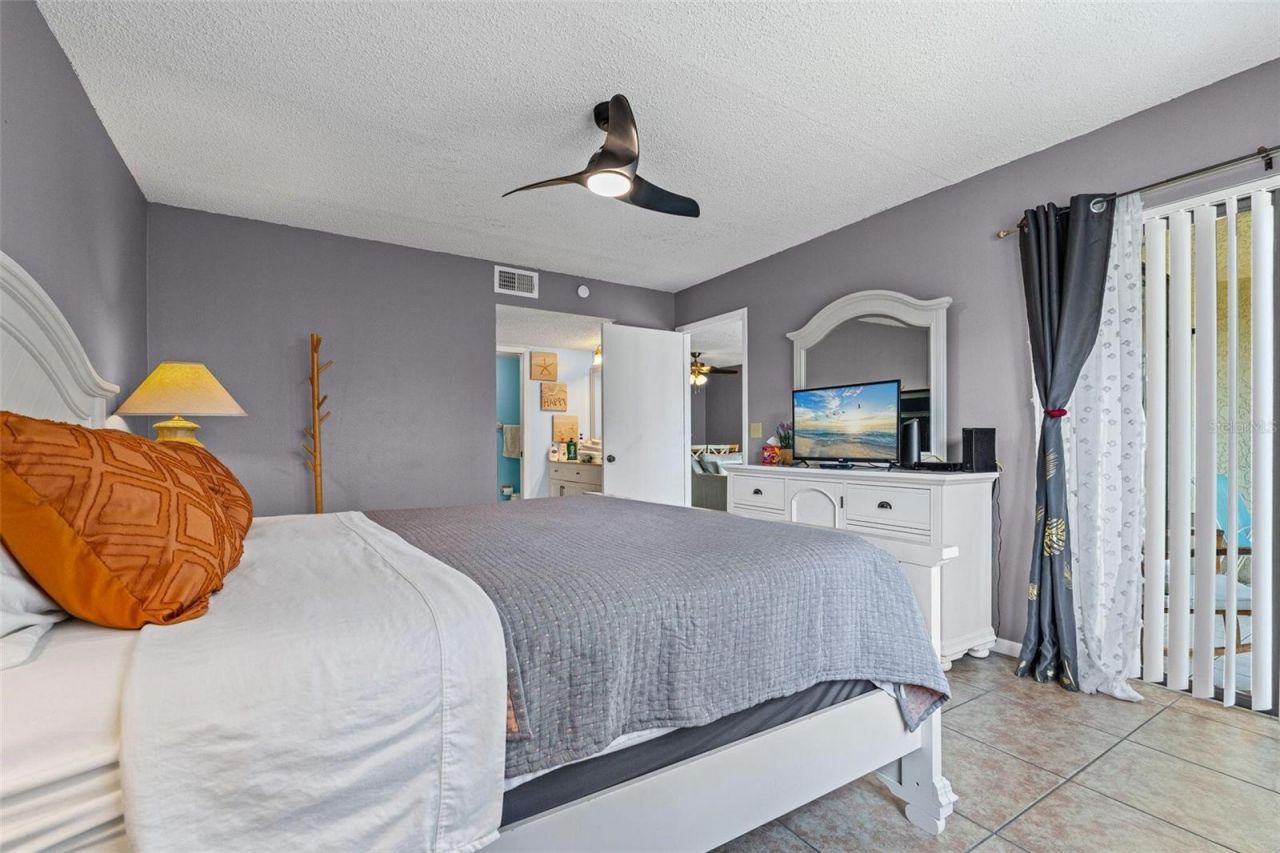 4401 46th Avenue W, Unit 102, Bradenton, FL 34210 Photo