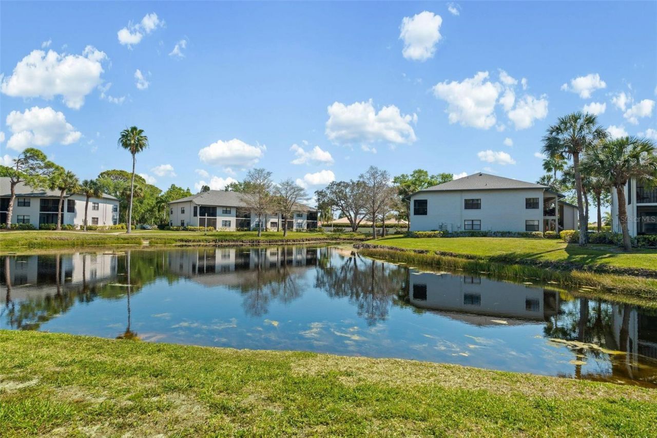 4401 46th Avenue W, Unit 102, Bradenton, FL 34210 Photo