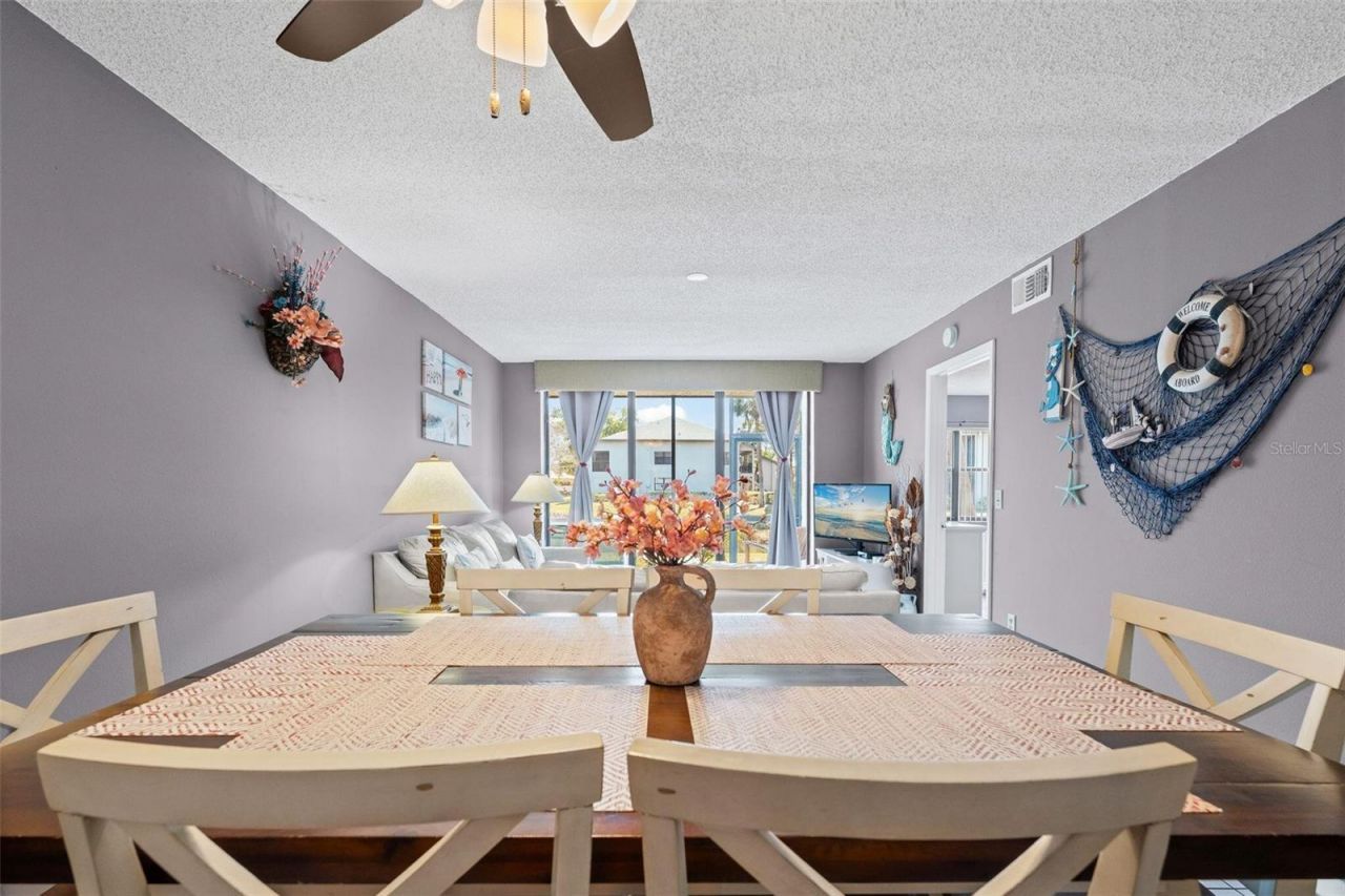 4401 46th Avenue W, Unit 102, Bradenton, FL 34210 Photo