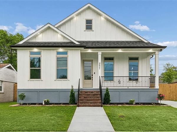 4621 STEPHEN GIRARD Avenue, New Orleans, LA 70126