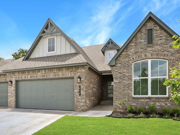 658 W 83rd Street S, Tulsa, OK 74132