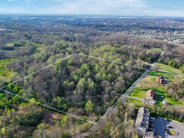 4215 Moss Rd, Antioch, TN 37013