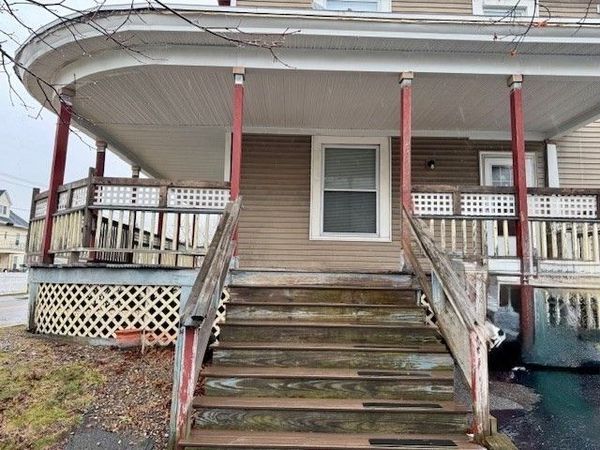 6 Harvard St, Unit 1, Lowell, MA 01851