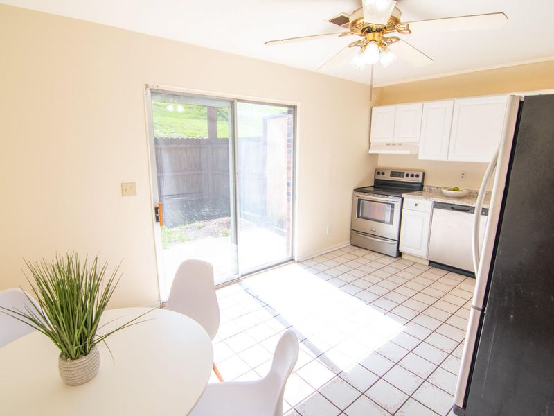 6807 Curtis Way, Florence, KY 41042 Photo 8