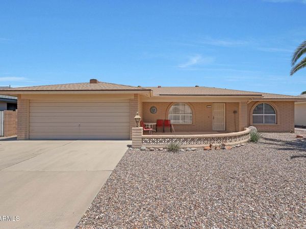8250 E MEDINA Avenue, Mesa, AZ 85209