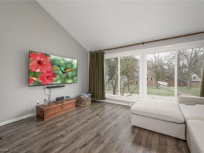 3711 Meadowbrook Boulevard, University Heights, OH 44118 Photo 2