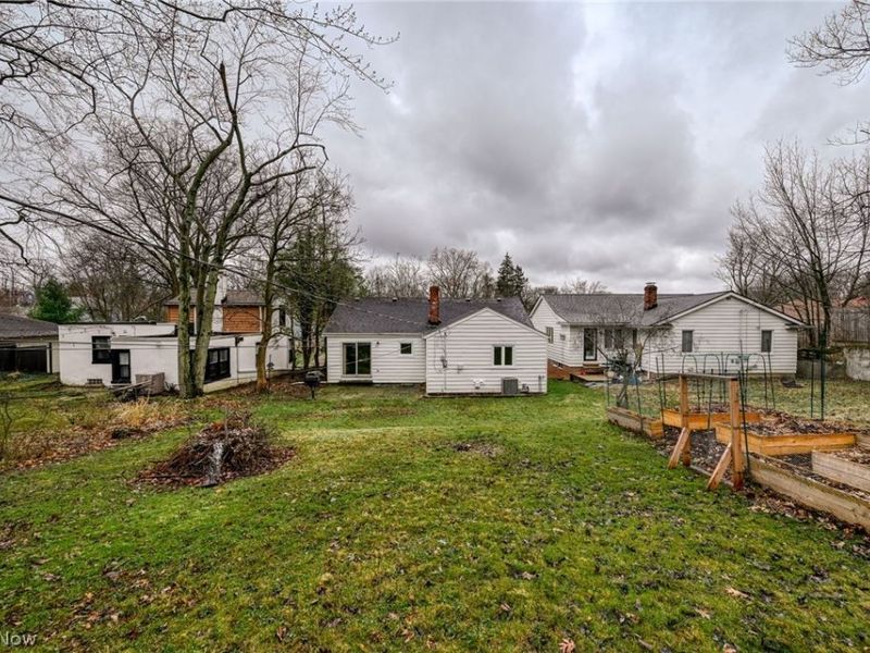 3711 Meadowbrook Boulevard, University Heights, OH 44118 Photo 20