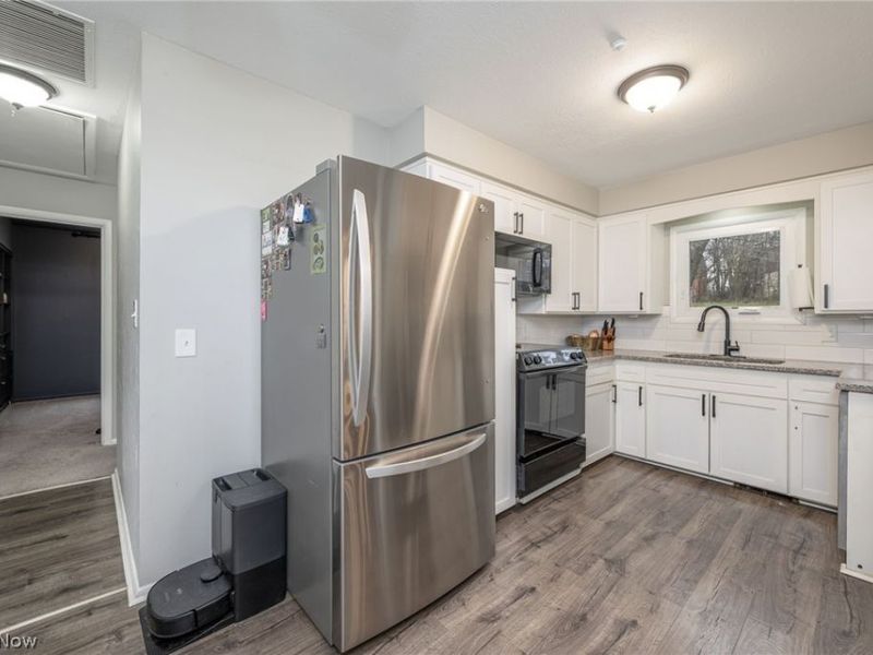 3711 Meadowbrook Boulevard, University Heights, OH 44118 Photo 6