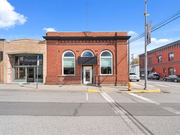 102 N Crosby St, Tekoa, WA 99033