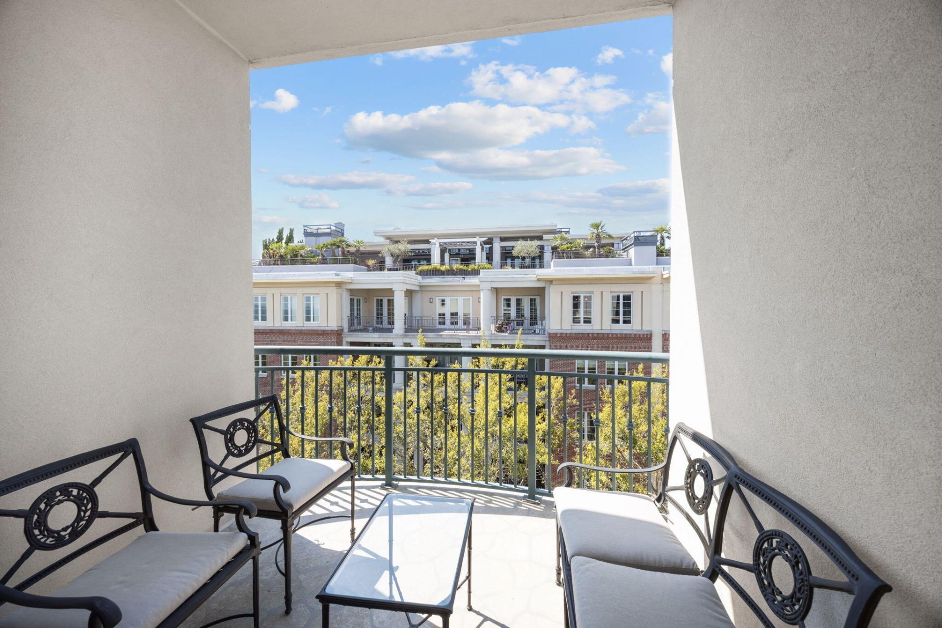 2 Wharfside Street Photo 28