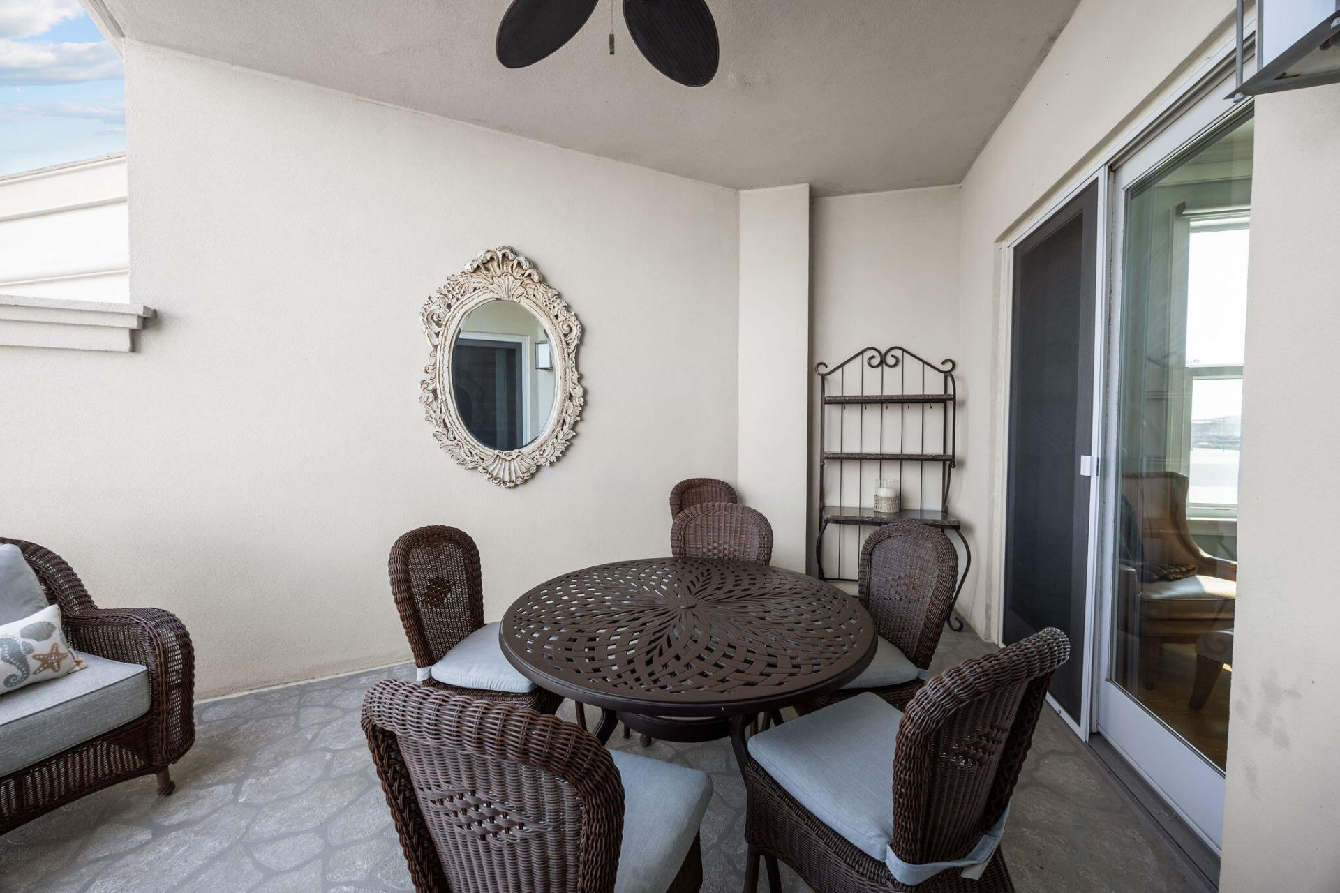 2 Wharfside Street Photo 29