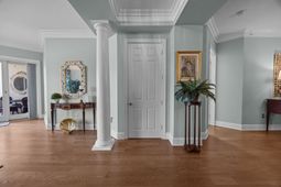 2 Wharfside Street photo 4