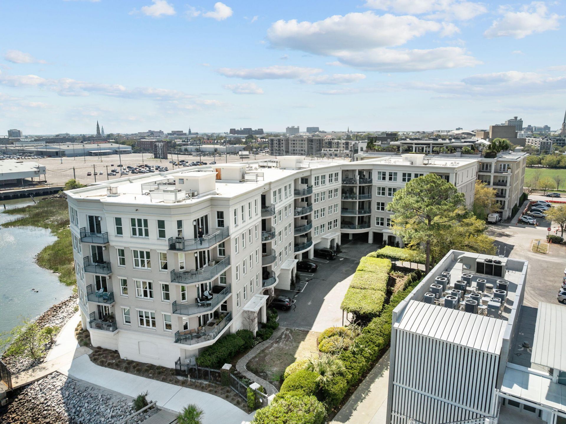 2 Wharfside Street Photo 31