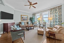 2 Wharfside Street photo 4