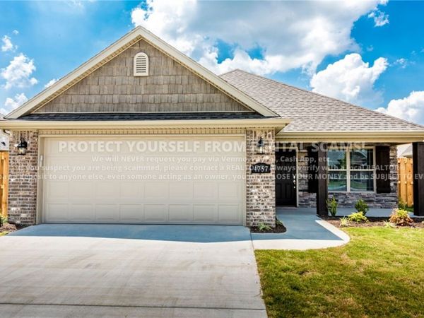 4757 W Wales Drive , Fayetteville, AR 72704