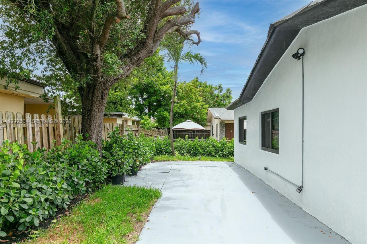 6125 SW 40th Ct , Miramar, FL 33023 Photo