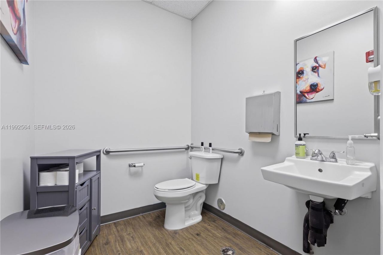 735-739 Shotgun Rd , Sunrise, FL 33326 Photo