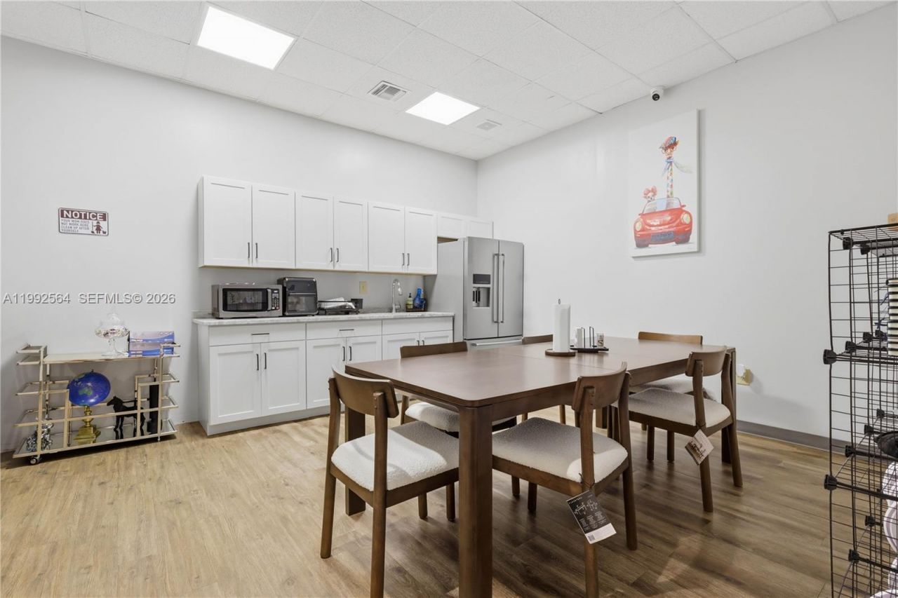 735-739 Shotgun Rd , Sunrise, FL 33326 Photo