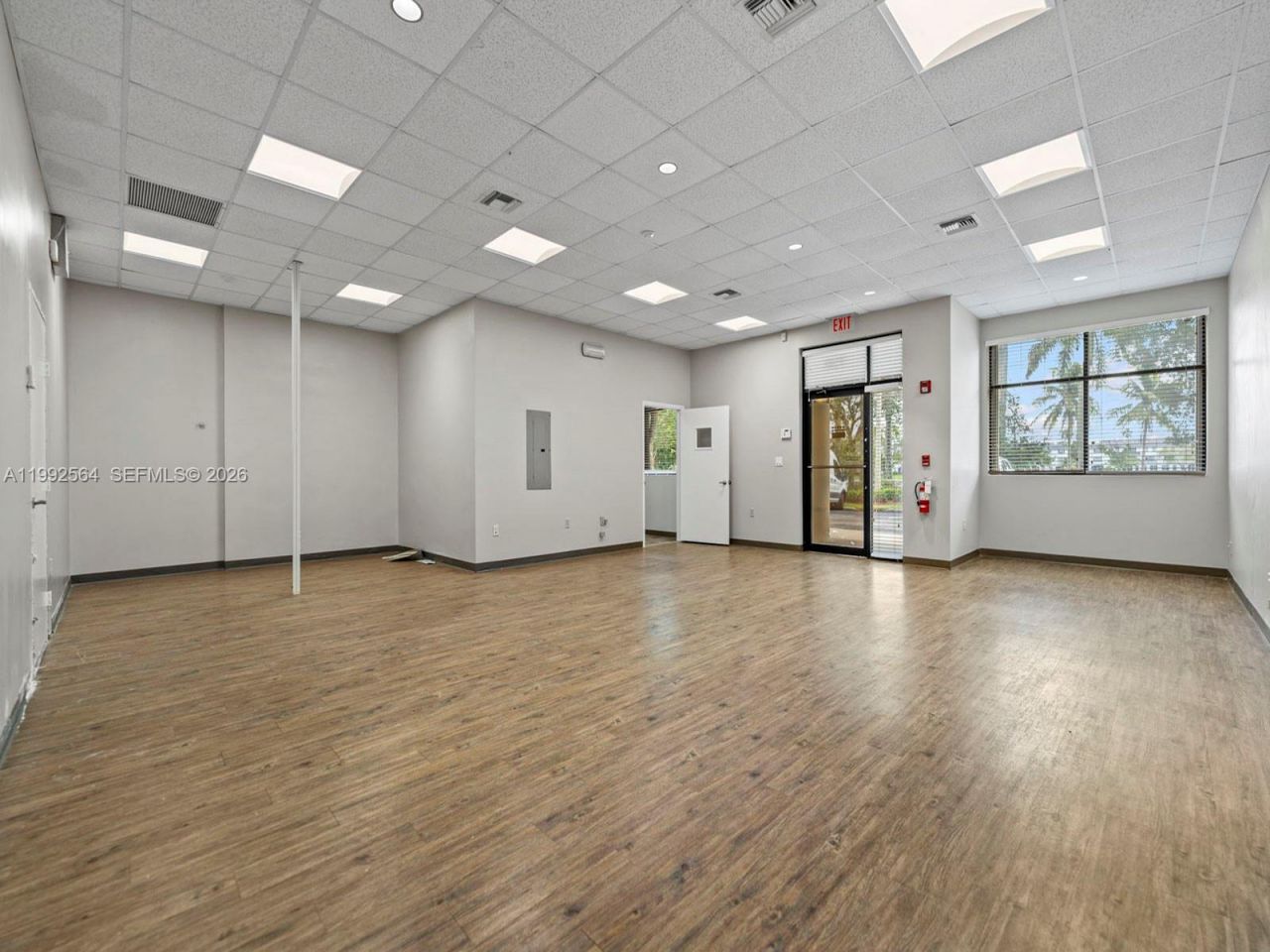 735-739 Shotgun Rd , Sunrise, FL 33326 Photo