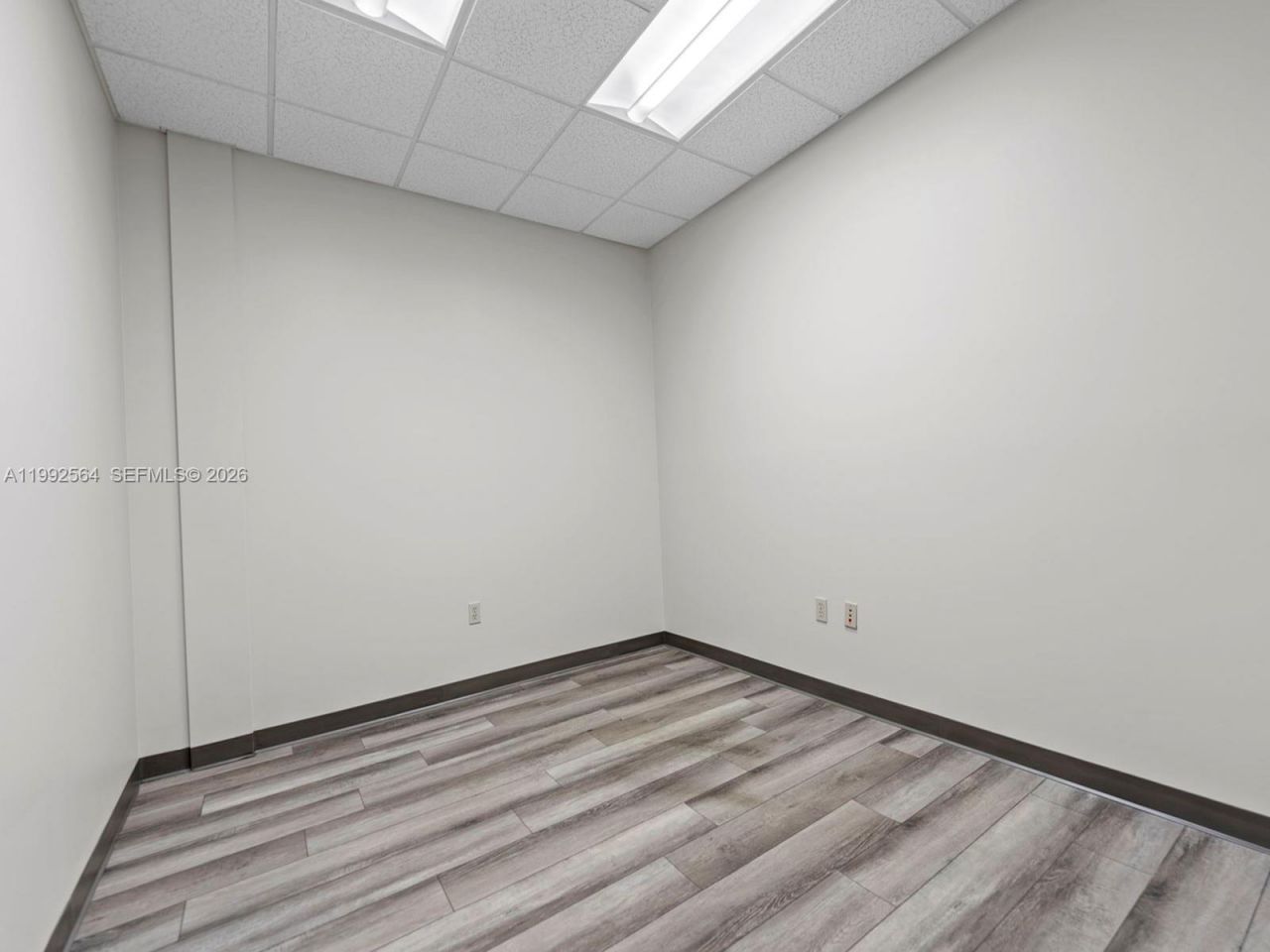 735-739 Shotgun Rd , Sunrise, FL 33326 Photo