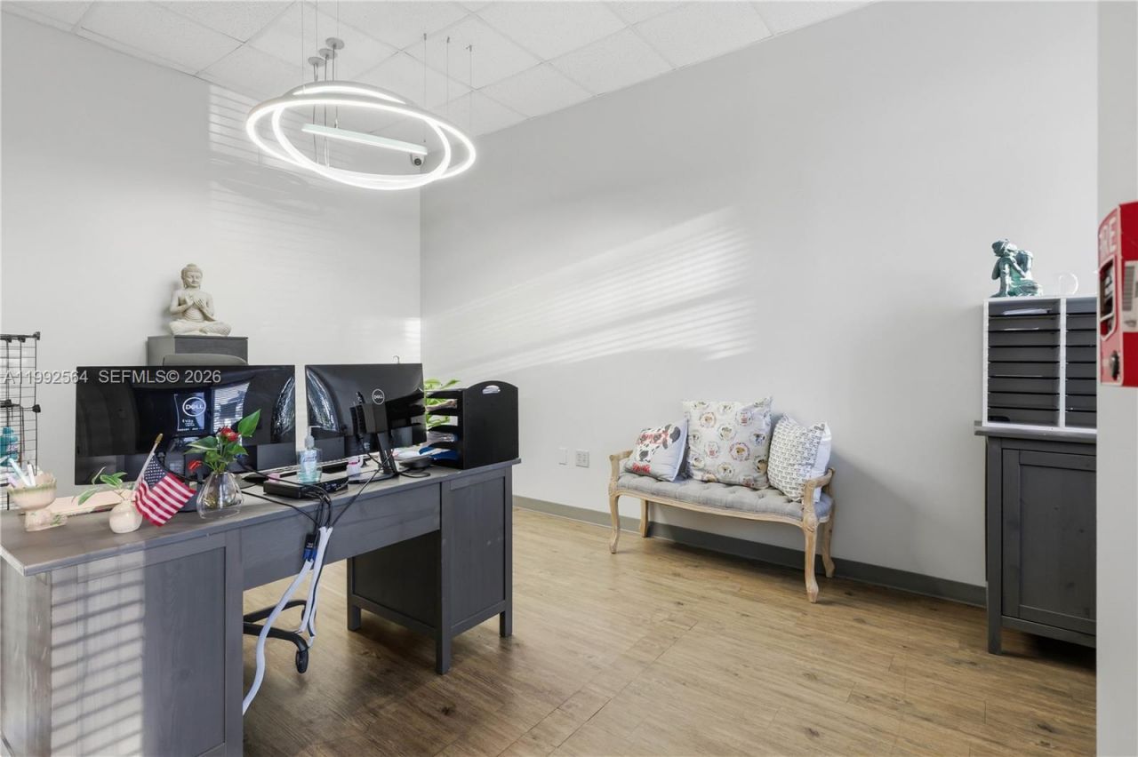 735-739 Shotgun Rd , Sunrise, FL 33326 Photo