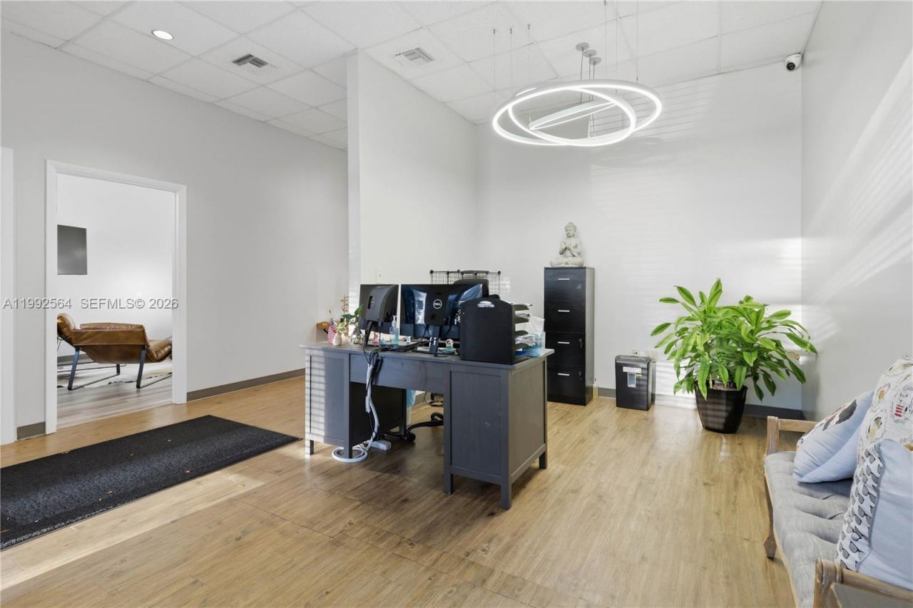 735-739 Shotgun Rd , Sunrise, FL 33326 Photo