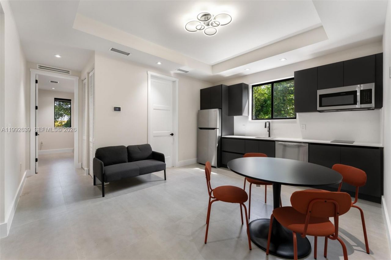 20 Coral Dr , Key Largo, FL 33037 Photo