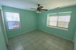 1525 Theresa Drive photo 4